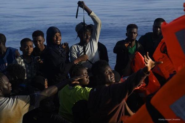 menekültek egy hajón